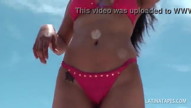 Sex bomb latina shows hot assets in sexy swim suit